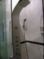 cabine douche avec colonne hydromassante