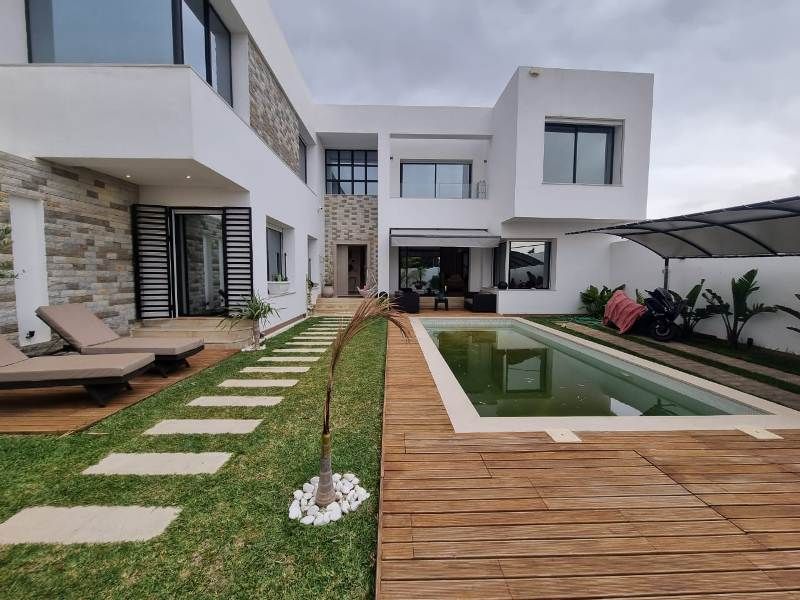 Villa gucci réf: villa avec piscine