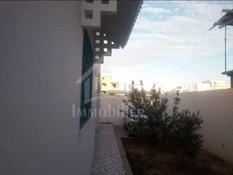Une villa à vendre à afh mrezga à 490 md