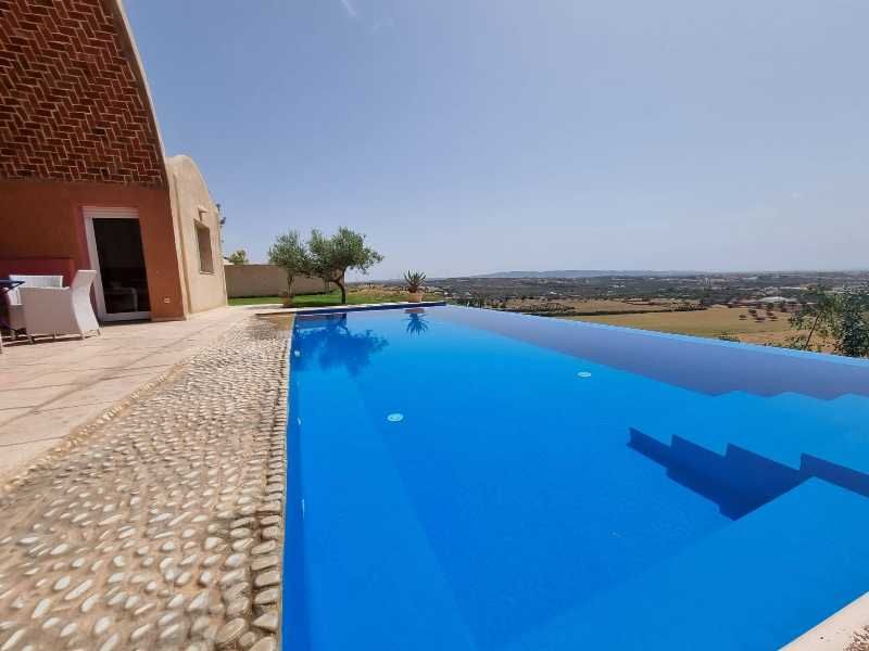 Villa monchar réf:  villa avec piscine