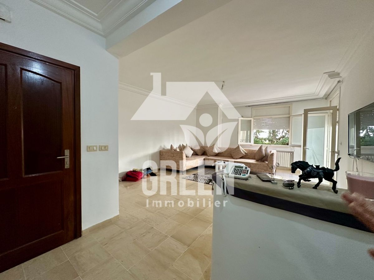 Appartement s+3 laouina