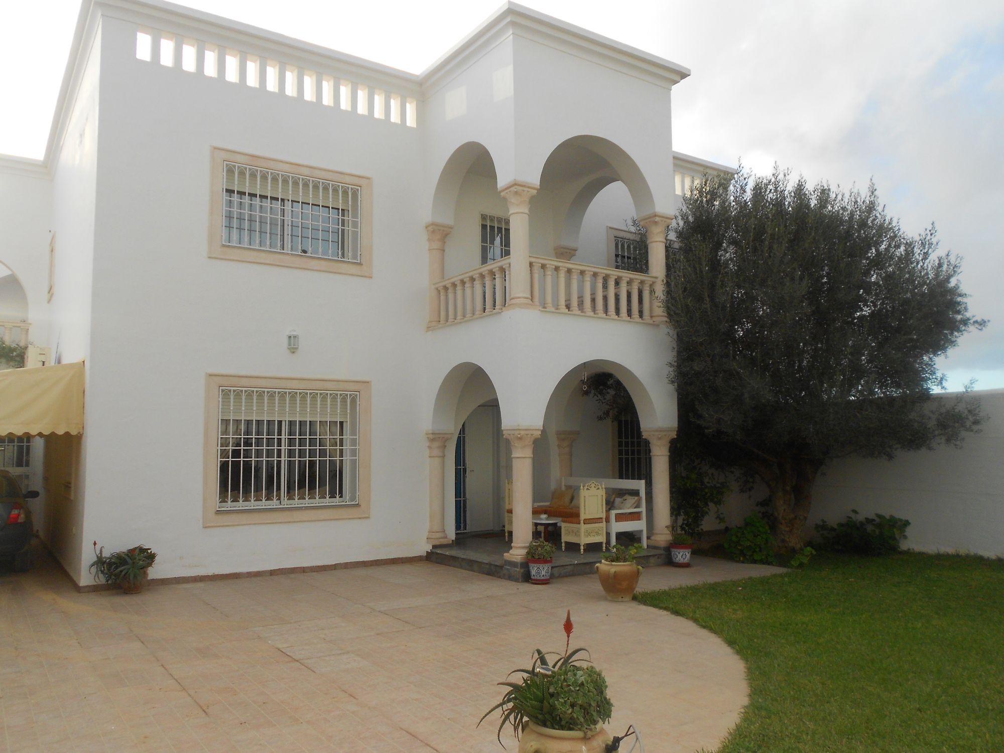 Av belle villa style américain à hammamet haut standing