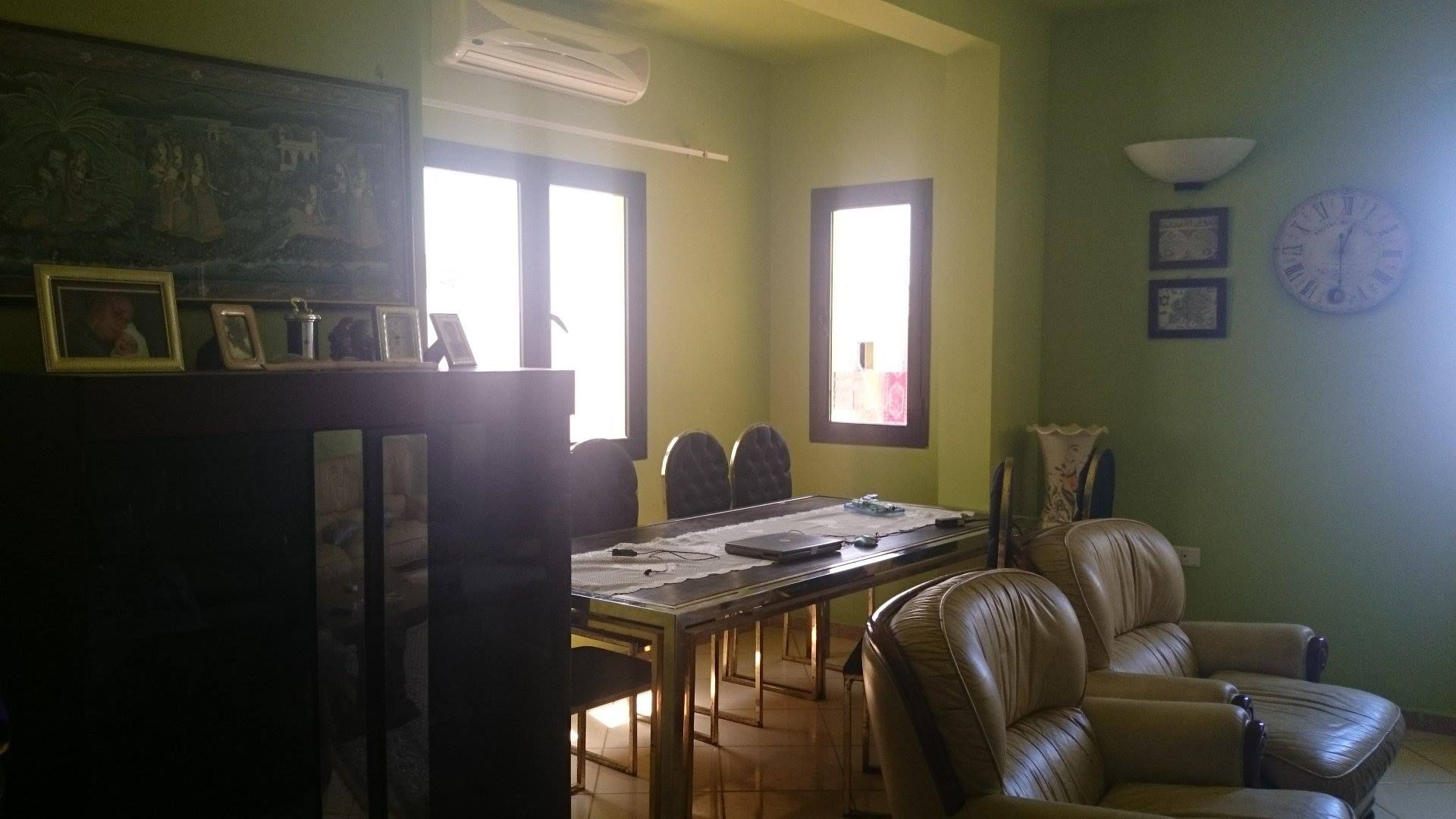 Av un petit immeuble magnififique a hammamet