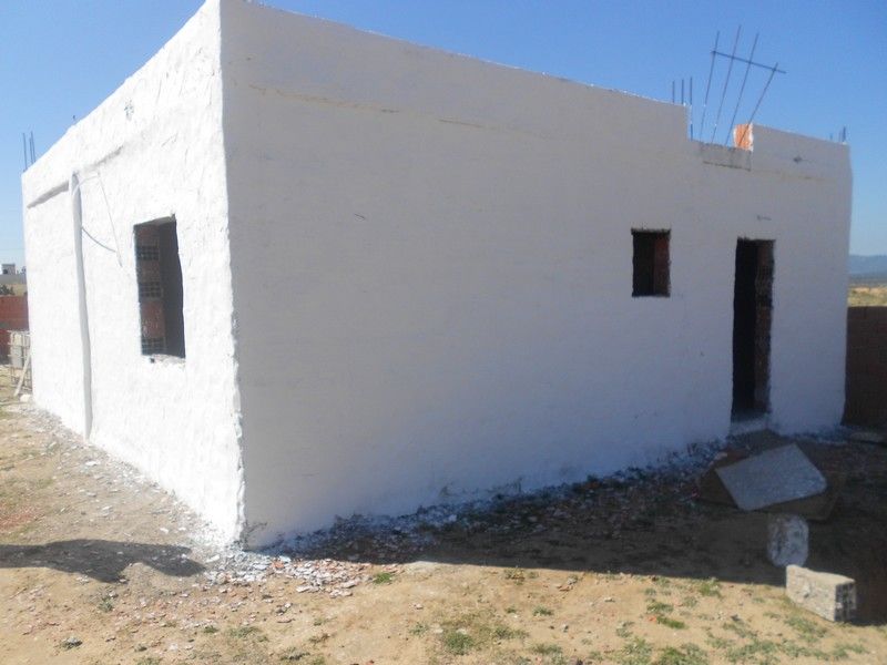 Av studio inachvée pas loin de hammamet