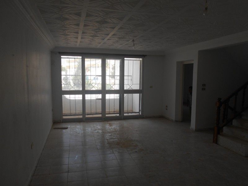 Maison style américain avec garage proche hammamet kg