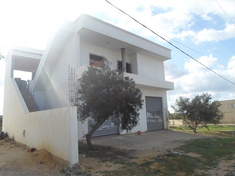 Av une coquette maison a hammamet s