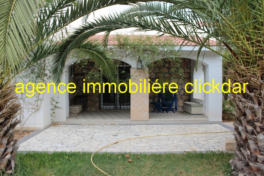 Villa pas loin de la plage val