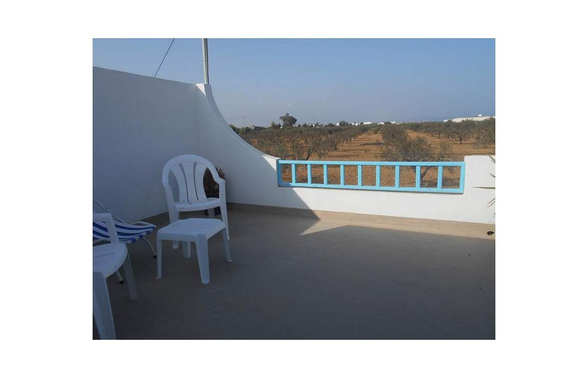 Duplex neuve avec garage ss