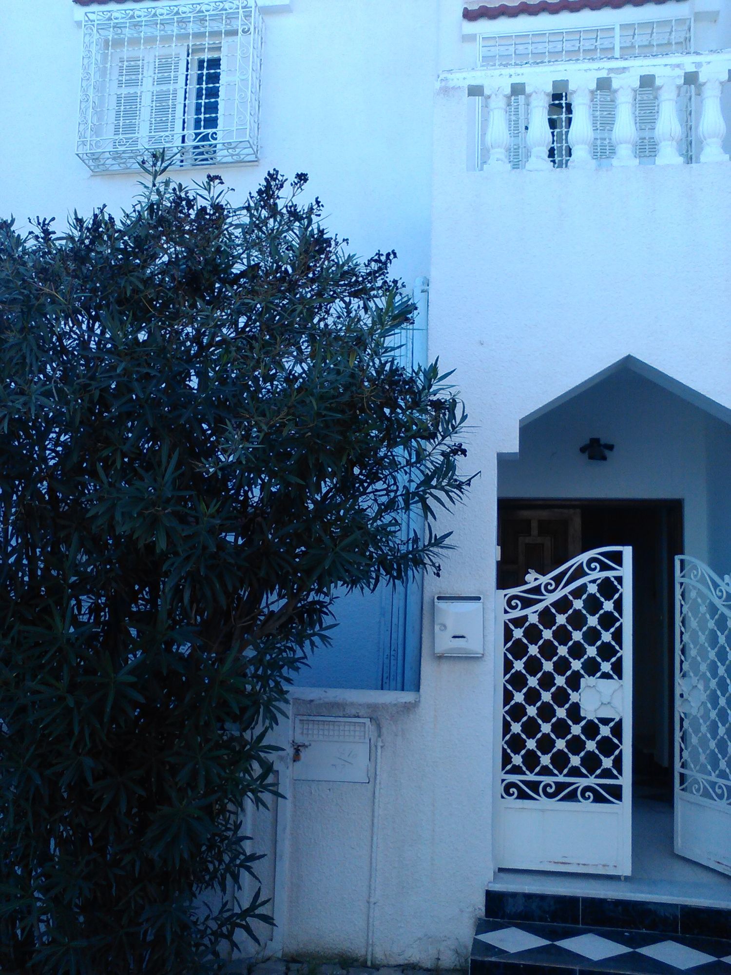 Un coquet duplex à vendre ou à louer à bareket sahel