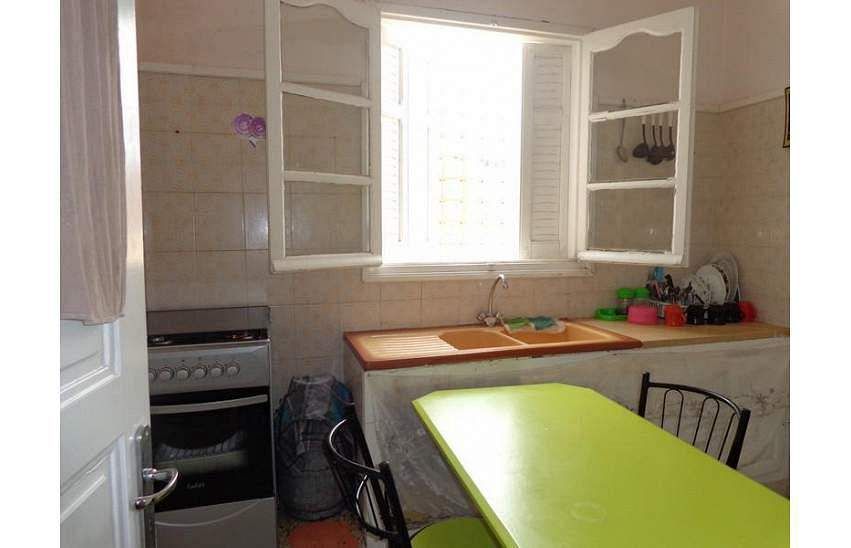 Belle maison à sidi jdidi surgit sur un terrain de 100m ch