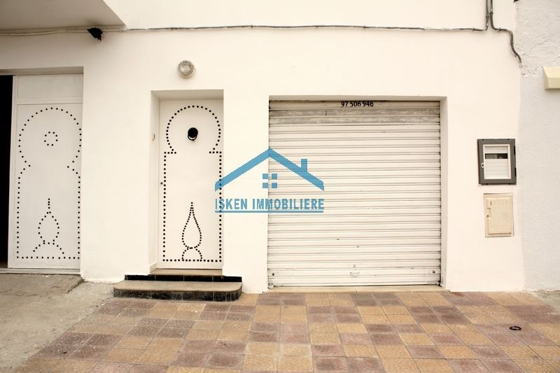 Petit duplexe pres de marche