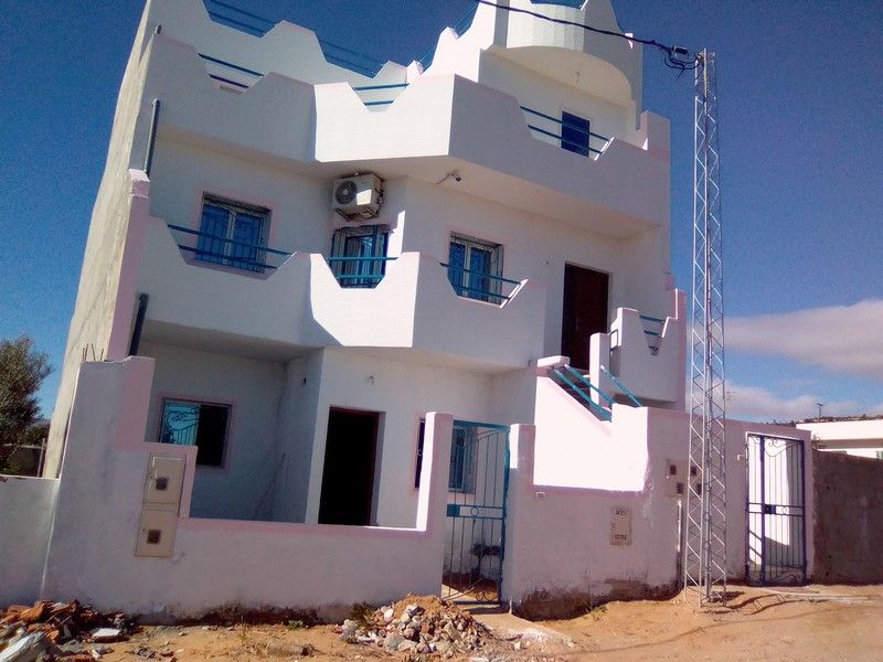 Av maison étage 2 suites à hammamet nord
