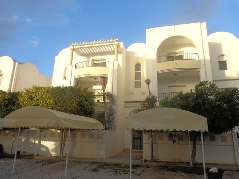 Av un appartement de 141m² proche yasmine hammamet g