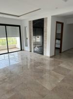 À LOUER : Un appartement S+3 situé à Chotrana