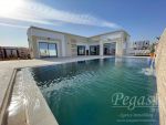 A vendre Une maison de plain pied avec piscine à Djerba Arkou