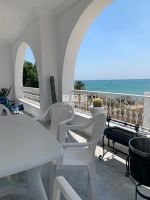 Appartement ibiza à louer appartement pieds dans l'eau