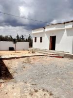 Av une maison de 105md a hammamet