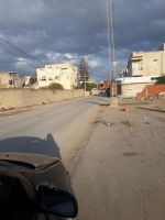 A vendre terrain negociable