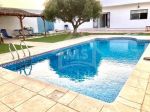 A vendre une villa avec jardin et piscine à 550 md