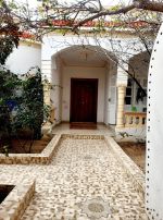 Av villa plein pied situé 220md a sidi jdidi