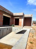 Av deux villas avec piscine inachevée a 5min a hammamet sud