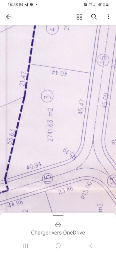 À vendre terrain industriel de 2 741,63 m² – Zone industrielle