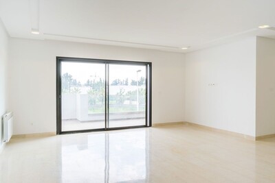 à vendre des appartements A BORJ LOUZIR