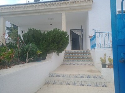 maison de 270m prés de yassmin hamamet