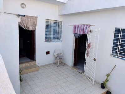 Maison a bir bouragba sur terrain de 150m