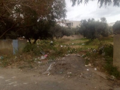 Terrain en plein ville bareket essahel