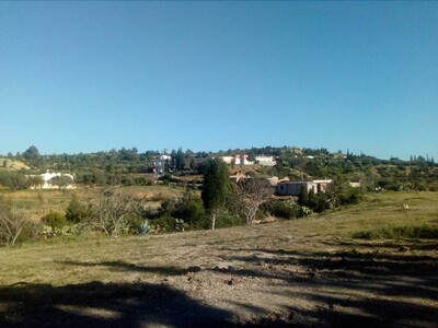 un terrain 1700m² facilement accessible