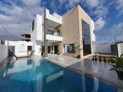 Villa WAVE Réf: villa avec piscine