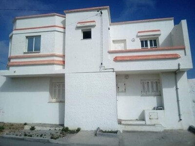 Villa ds 130 dégagé sur mer a el haouaria