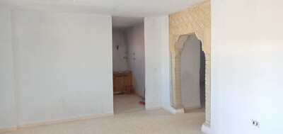 a sidi hammed hamammet maison manque finition avec jardin de