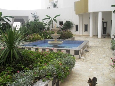 Beautiful furnished apartment in a residence with swimming pool