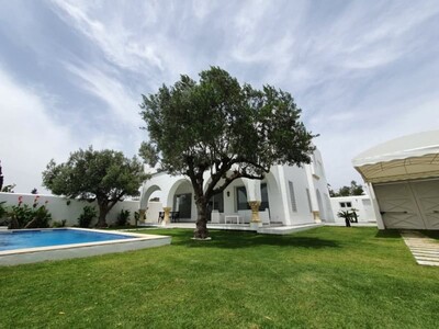Dar MAHMOUD Réf:villa haut standing