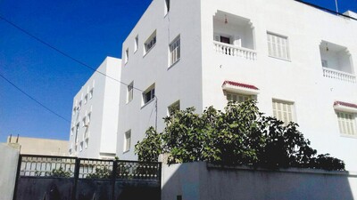 Appartement avec studio et place parking sécurisée