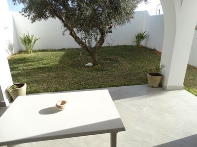 Villa NEROLIRéf:  location à l'année