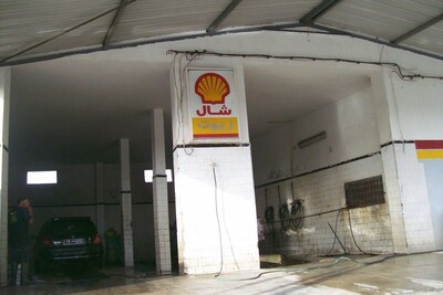 Land + service stations