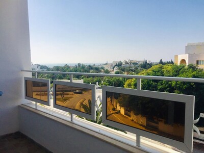 Appartement vue mer à la zone touristique