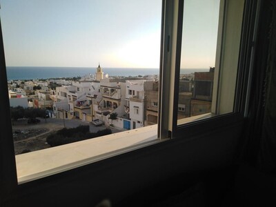 A vendre un très bel appartement proche de hammamet centre ville