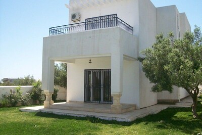 une superbe villa à hammamet nord