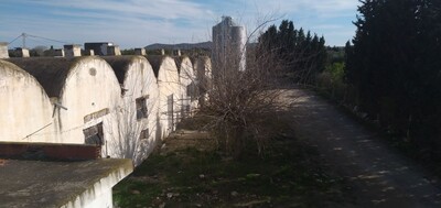 4000m ferme avec local