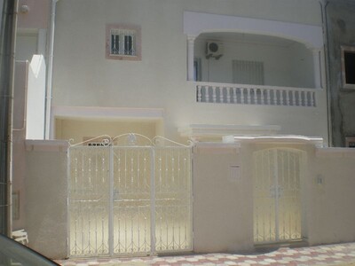 LOCATION VILLA WOUARDA HAMMAMET SUD ANNUELLE DISPONIBLE A PARTIR DU MOIS DE JUIN 2013