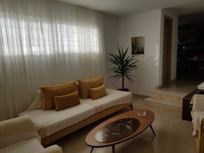 AV un triplex agreable à hamammet ville B