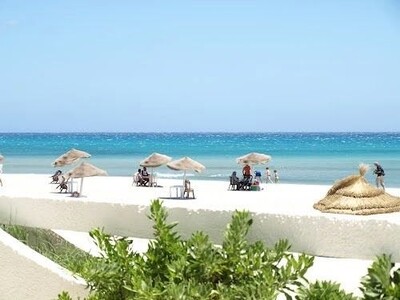 Pour les investisseurs façade magique sur mer