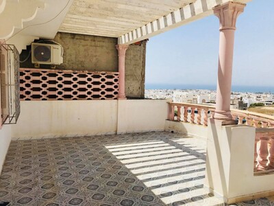 Une grande maison indépendante vue mer panoramique à hammamet