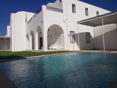 Villa CYLIARéf:  location estivale Hammamet