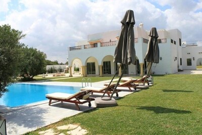 VILLA CHAHRAZED Réfrence