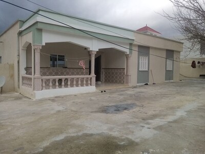 AV une bella villa à borj hfaiedh nd